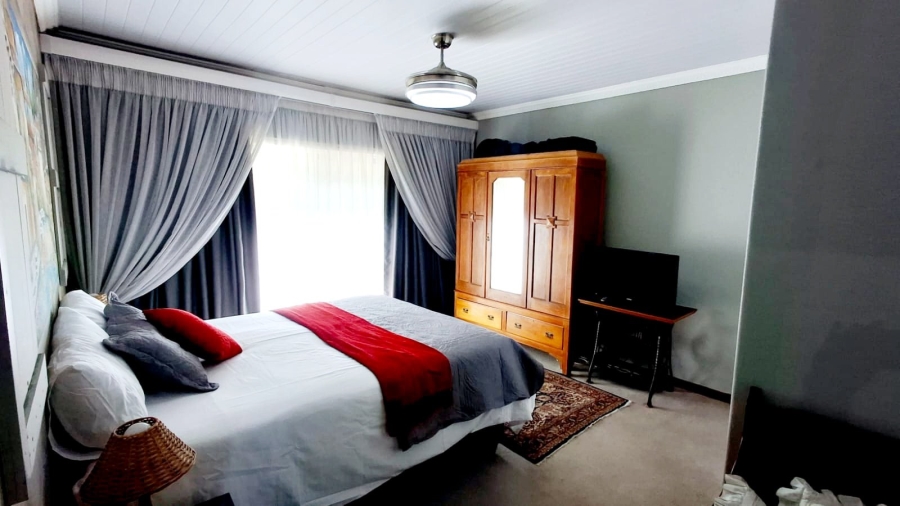 4 Bedroom Property for Sale in Sasolburg Ext 11 Free State